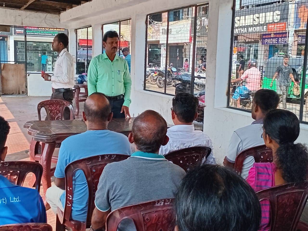 வவுனியா நகர சபையின் ஆளுகைக்குட்பட்ட கடை வீதி – வட்டாரம் 6 இற்கான நடமாடும் சேவை – 08.05.2024